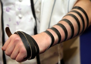 TEFILLIN