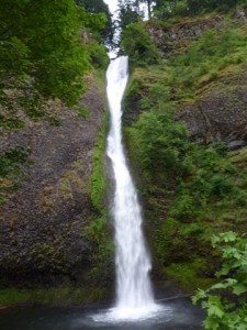 Horsetail falls in Oregon