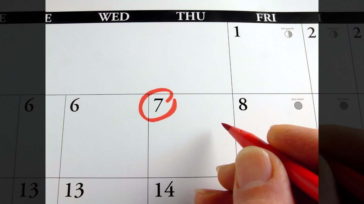 G-D'S APPOINTED TIMES::MARKING THE CALENDAR © Martin Green | Dreamstime.com