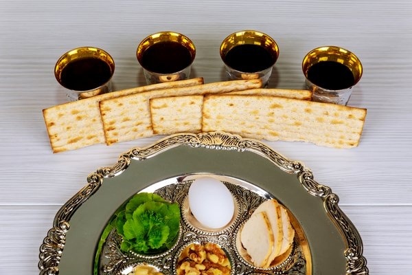 Traditional pesach plate. Photo 111997793 © Photovs | Dreamstime.com