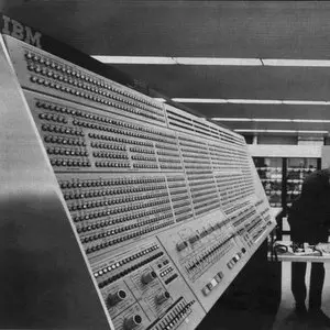 THE OLD COVENANT WAS MADE OBSOLETE::SYSTEM/360 MODEL 91 FRONT PANEL AT NASA © Unknown | Wikimedia.org