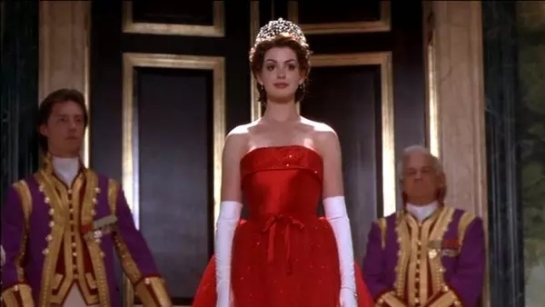 PRINCESS BECOMES QUEEN © Disney | Google Images