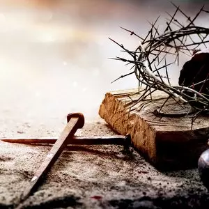 WHEN WAS YESHUA CRUCIFIED?::HAMMER, BLOODY NAILS, AND A CROWN OF THORNS © Romolo Tavani | iStockPhoto.com