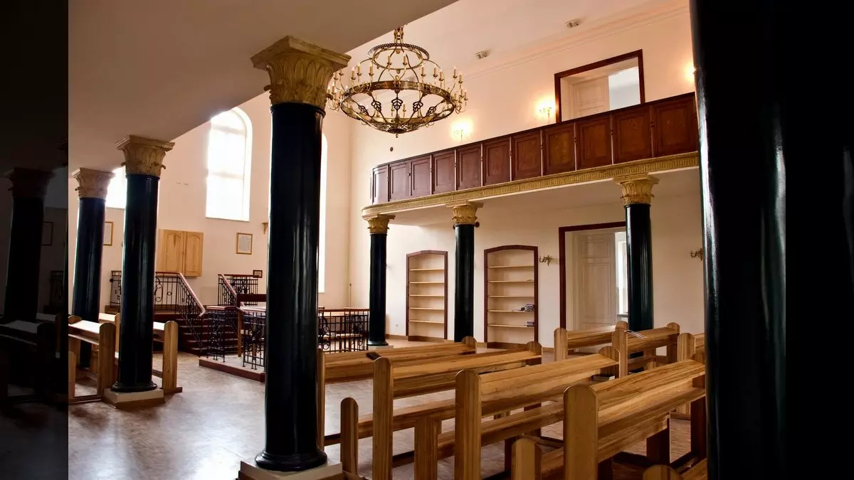 SYNAGOGUE IN LUBLIN © Piotr Golabek | Dreamstime.com