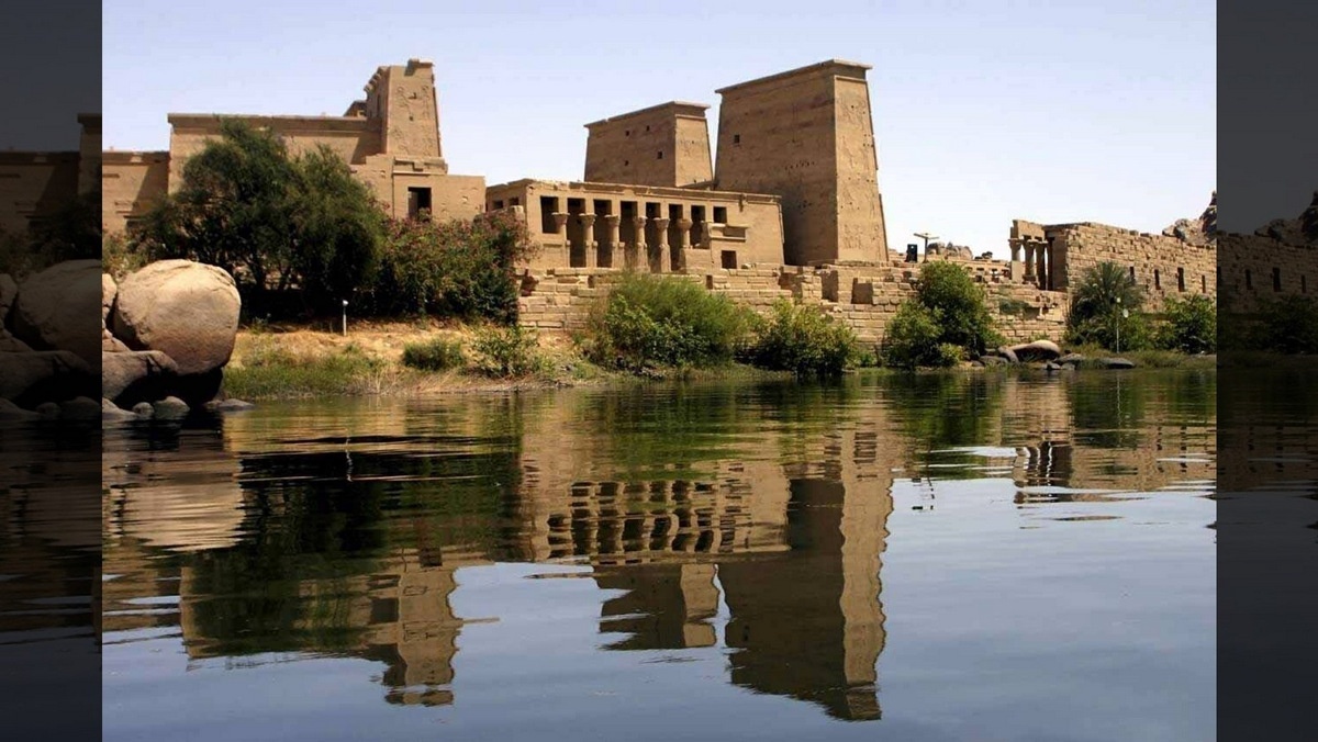 SHEMOT::EGYPT: PHILAE TEMPLE FROM NILE © Jose Antonio Sanchez Romero | Dreamstime.com